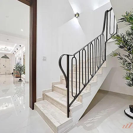 Rooftop 3br With Plunge Pool & Bbq Near Airport Hal Ghaxiak