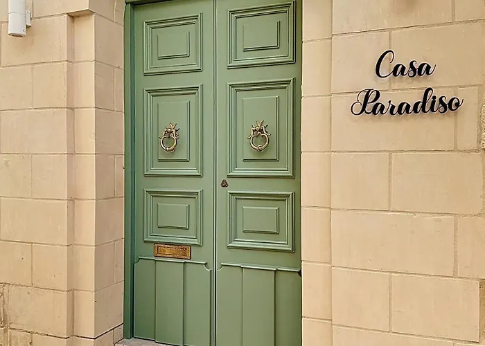 Rooftop Oasis With Plunge Pool & Bbq Tatil Evi