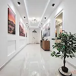 Rooftop 3br With Plunge Pool & Bbq Near Airport 펜션