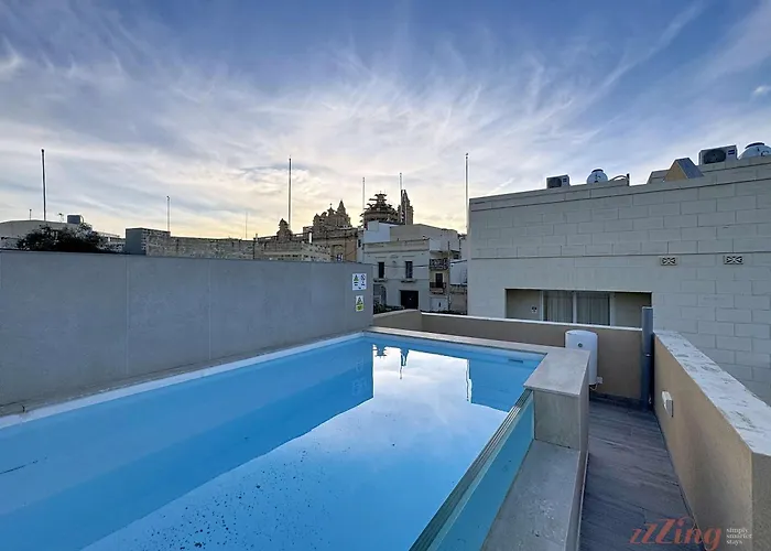 Rooftop Oasis With Plunge Pool & Bbq Ghaxaq