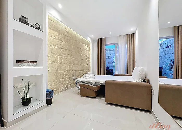 Case de vacanță Rooftop Oasis With Plunge Pool & Bbq *